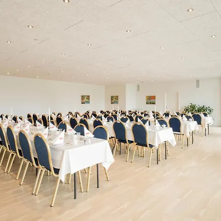 Limfjorden Hotel 3*