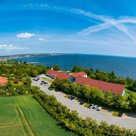 Limfjorden Hotel 3*