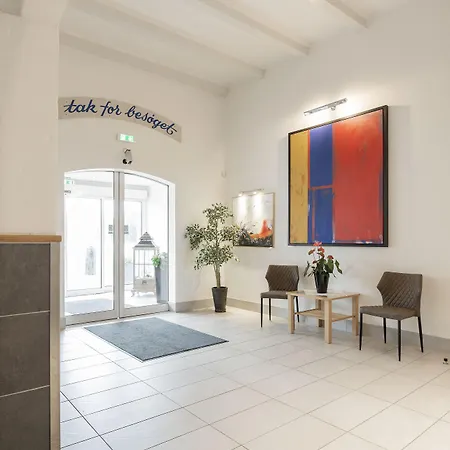 Hotel Limfjorden 3*