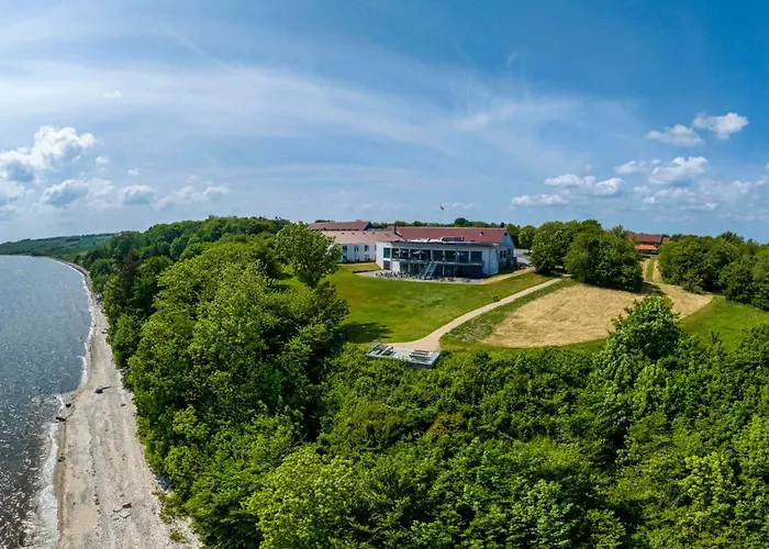 Hotel Limfjorden 3*