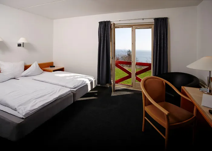 Hotel Limfjorden 3*
